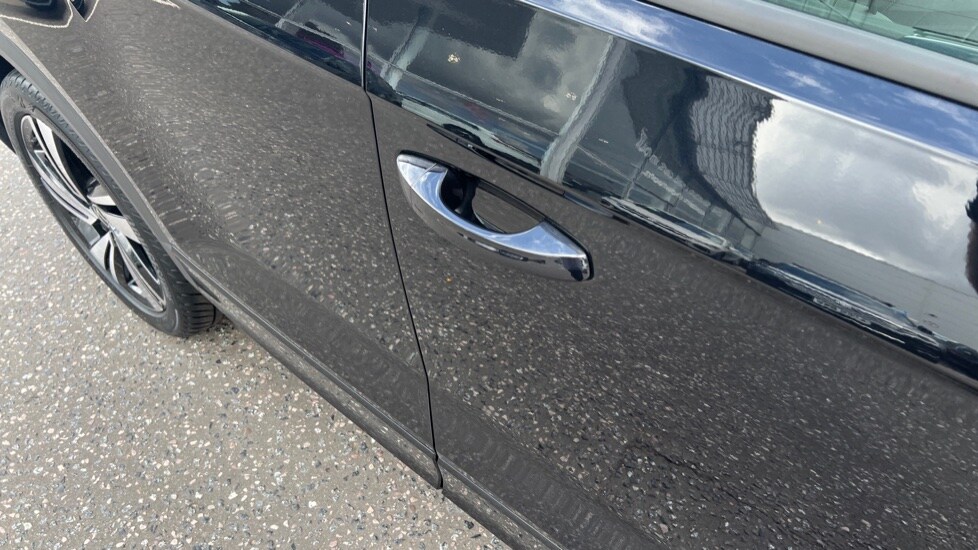 Used Volkswagen T-Roc 2025 for sale - 76025276: Photo 54