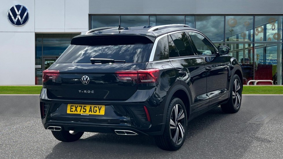 Used Volkswagen T-Roc 2025 for sale - 76025276: Photo 8