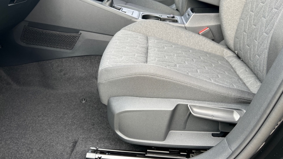 Used Volkswagen Golf 2025 for sale - 76393659: Photo 39