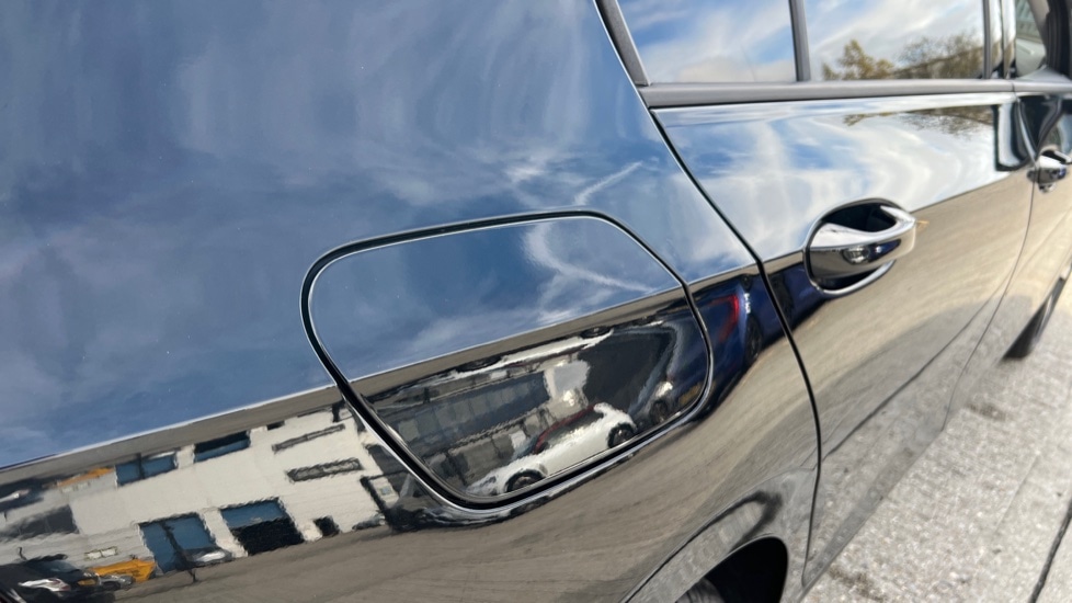 Used Volkswagen Golf 2025 for sale - 76393659: Photo 42