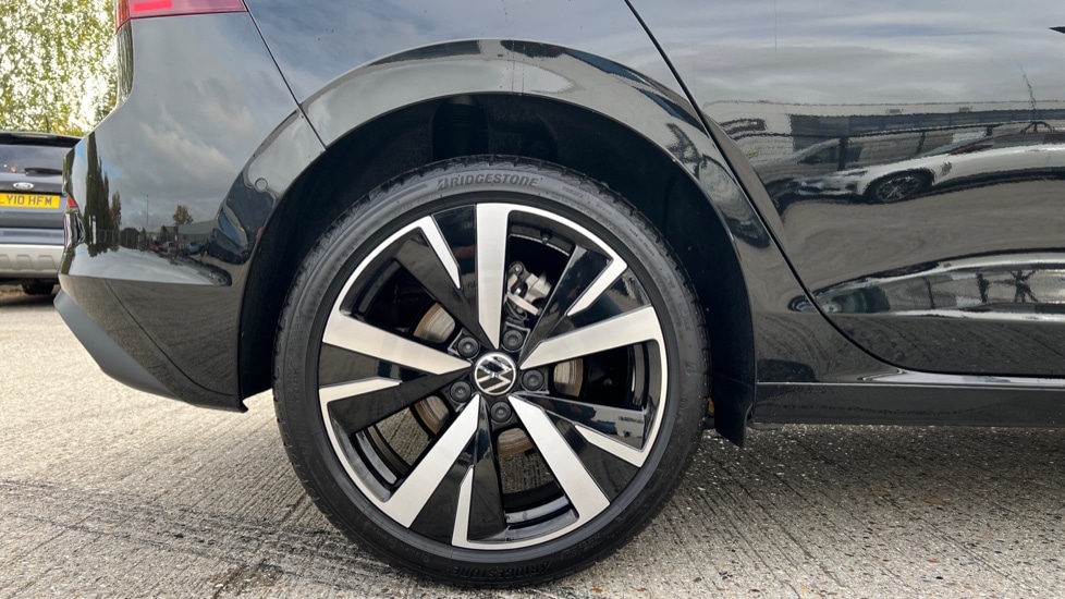 Used Volkswagen Golf 2025 for sale - 76393659: Photo 5