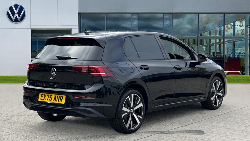 Used Volkswagen Golf 2025 for sale - 76393659: Photo 8