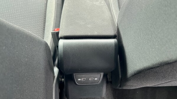 Used Volkswagen Polo 2023 for sale - 75534135: Photo 34