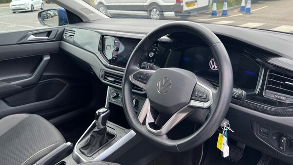 Used Volkswagen Polo 2023 for sale - 75534135: Photo 6