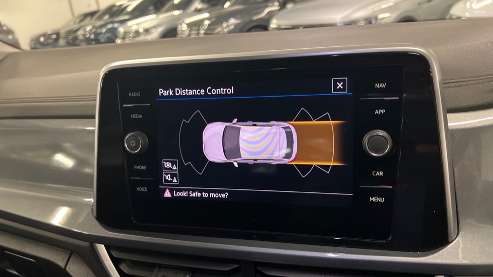 Used Volkswagen T-Roc 2022 for sale - 77042900: Photo 21