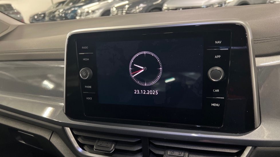 Used Volkswagen T-Roc 2022 for sale - 77042900: Photo 23