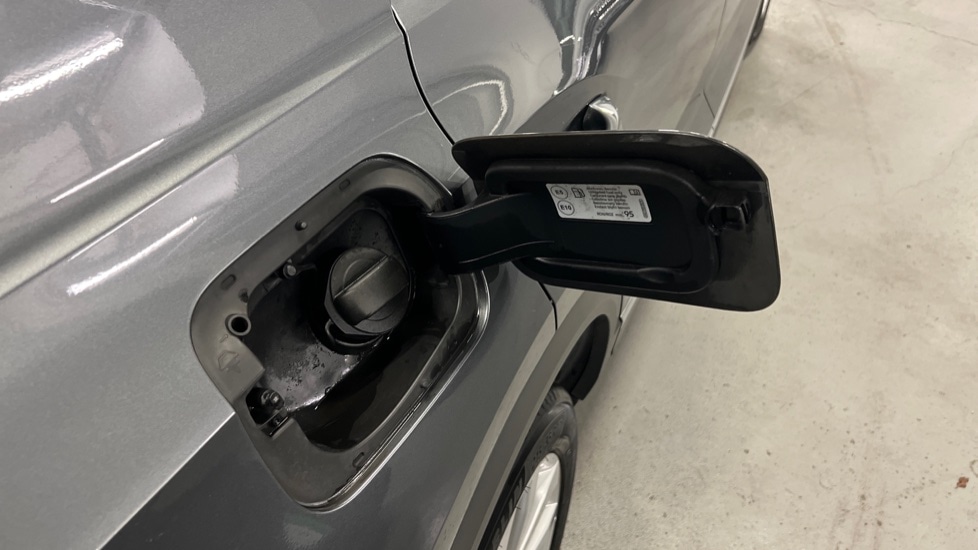 Used Volkswagen T-Roc 2022 for sale - 77042900: Photo 29