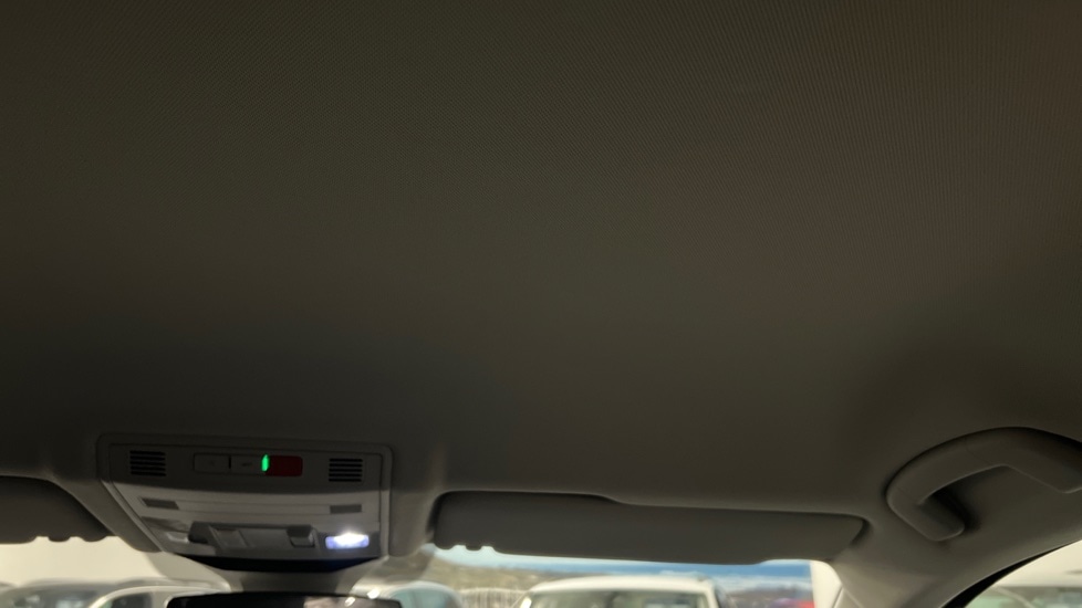 Used Volkswagen T-Roc 2022 for sale - 77042900: Photo 38