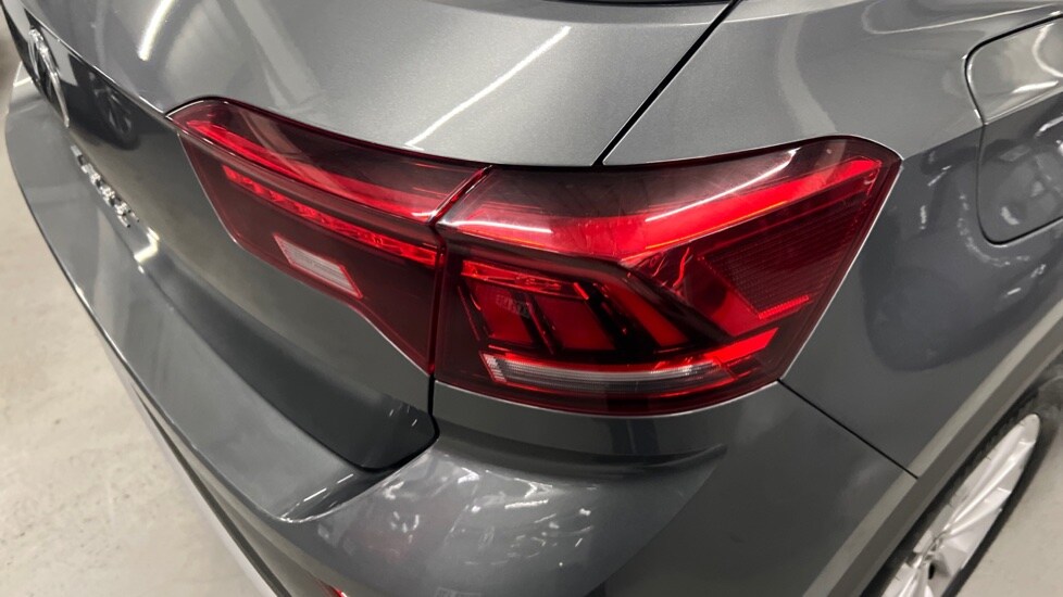 Used Volkswagen T-Roc 2022 for sale - 77042900: Photo 53