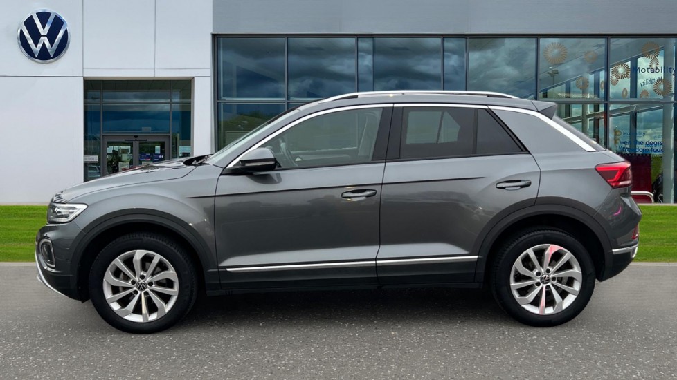 Used Volkswagen T-Roc 2022 for sale - 77042900: Photo 9