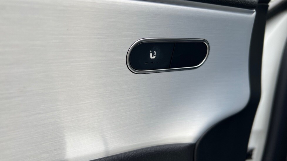 Used Mercedes-Benz CLA 2023 for sale - 76261529: Photo 94