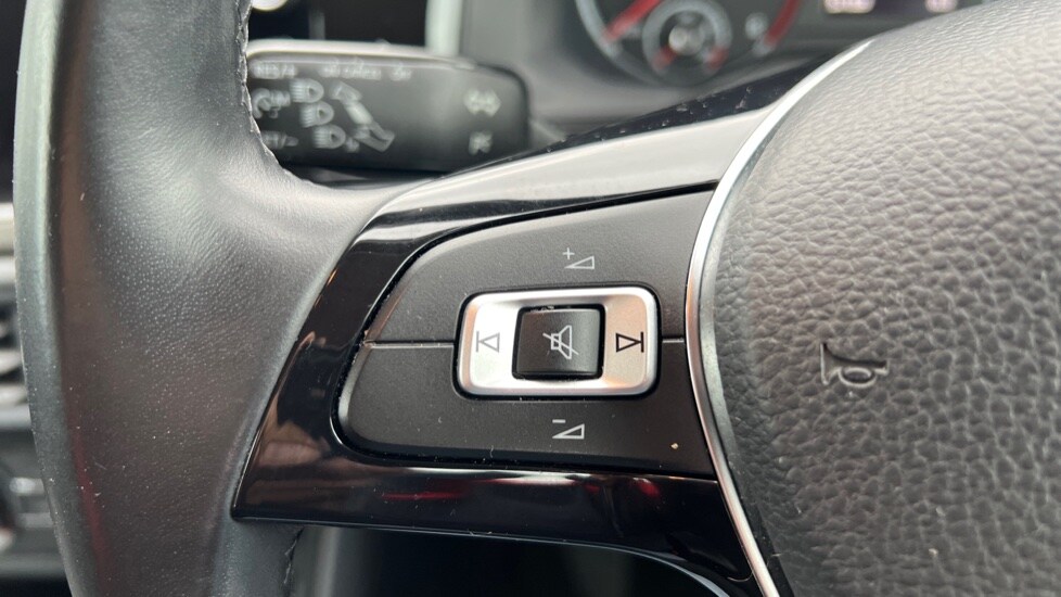 Used Volkswagen Polo 2019 for sale - 76927997: Photo 31