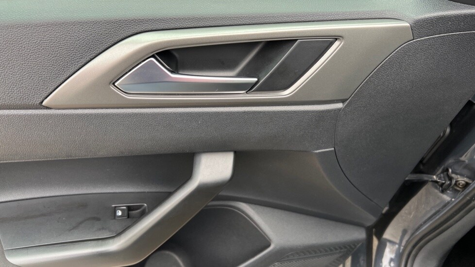 Used Volkswagen Polo 2019 for sale - 76927997: Photo 60