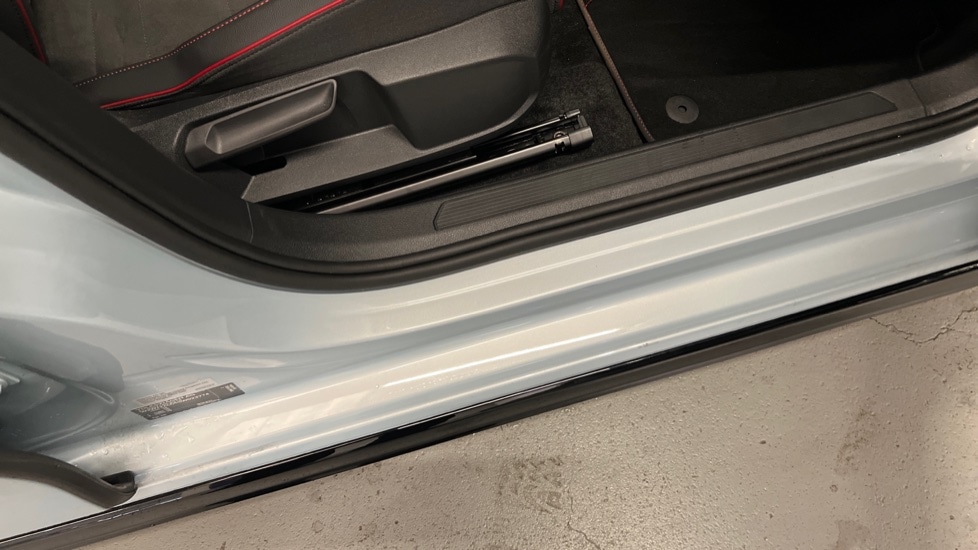 Used Volkswagen Golf 2025 for sale - 76869422: Photo 40