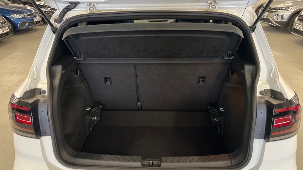 Used Volkswagen T-Cross 2019 for sale - 76452271: Photo 16