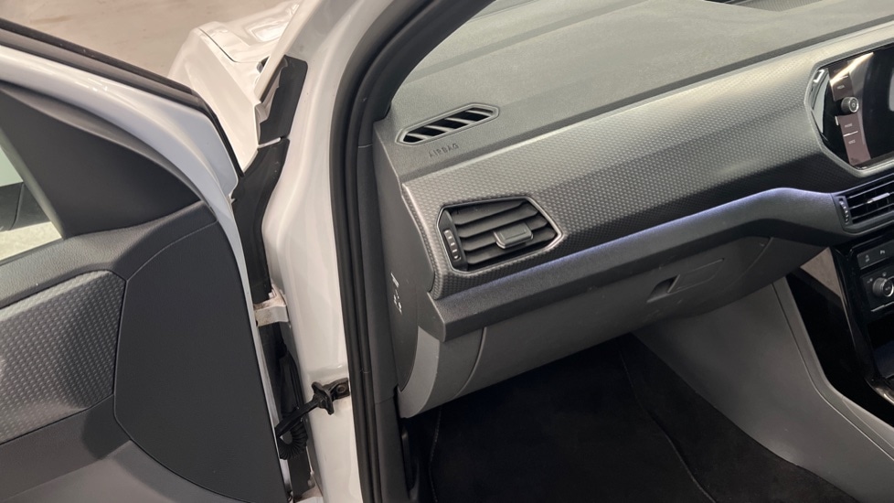 Used Volkswagen T-Cross 2019 for sale - 76452271: Photo 42