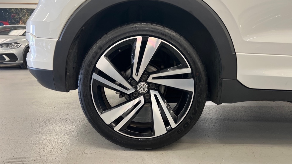 Used Volkswagen T-Cross 2019 for sale - 76452271: Photo 5