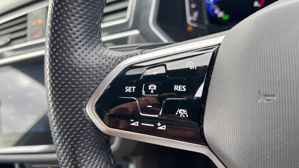 Used Volkswagen Tiguan 2021 for sale - 76074381: Photo 30