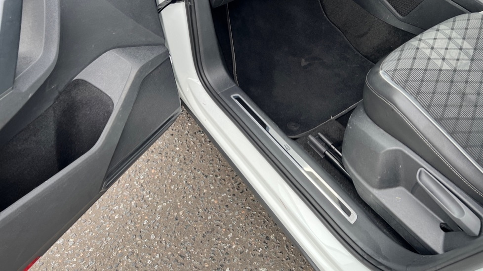 Used Volkswagen Tiguan 2021 for sale - 76074381: Photo 41