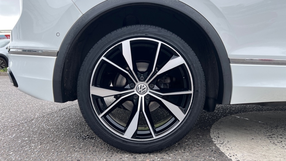 Used Volkswagen Tiguan 2021 for sale - 76074381: Photo 5