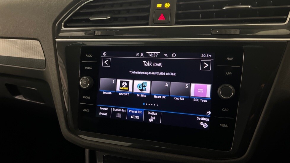 Used Volkswagen Tiguan 2022 for sale - 76552398: Photo 21