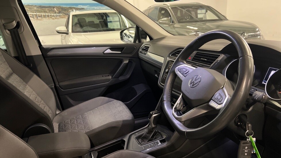 Used Volkswagen Tiguan 2022 for sale - 76552398: Photo 26