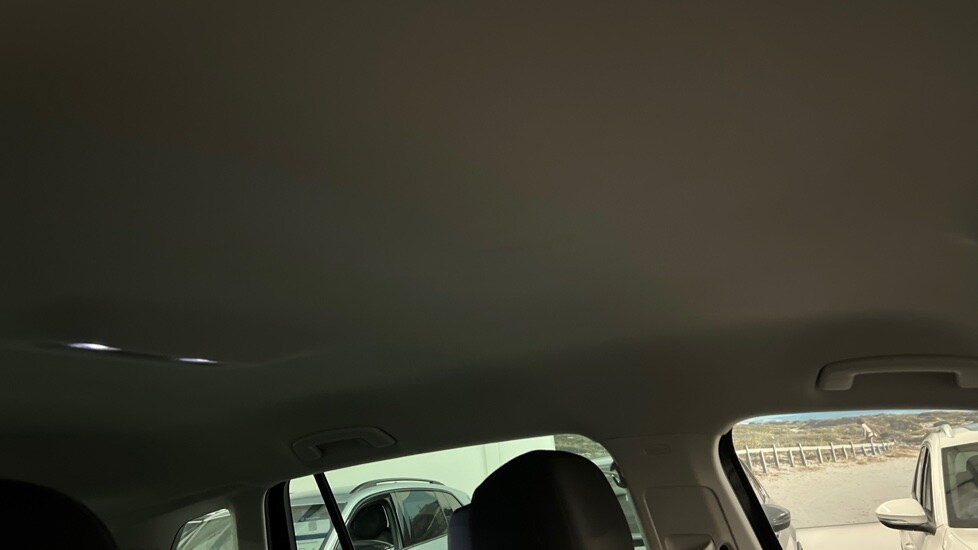 Used Volkswagen Tiguan 2022 for sale - 76552398: Photo 38