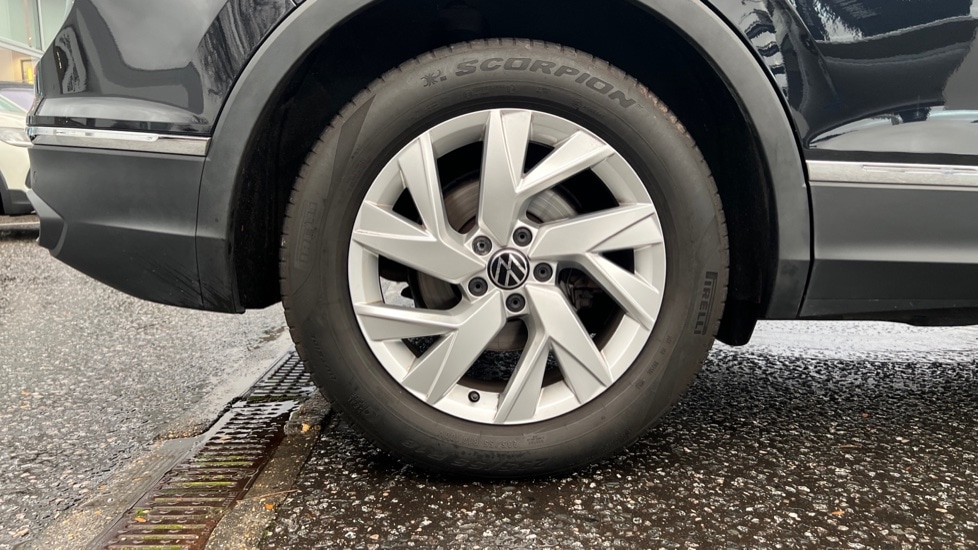 Used Volkswagen Tiguan 2022 for sale - 76552398: Photo 5