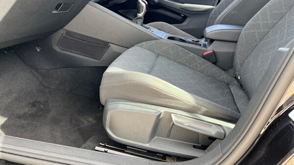 Used Volkswagen Golf 2022 for sale - 76229305: Photo 39
