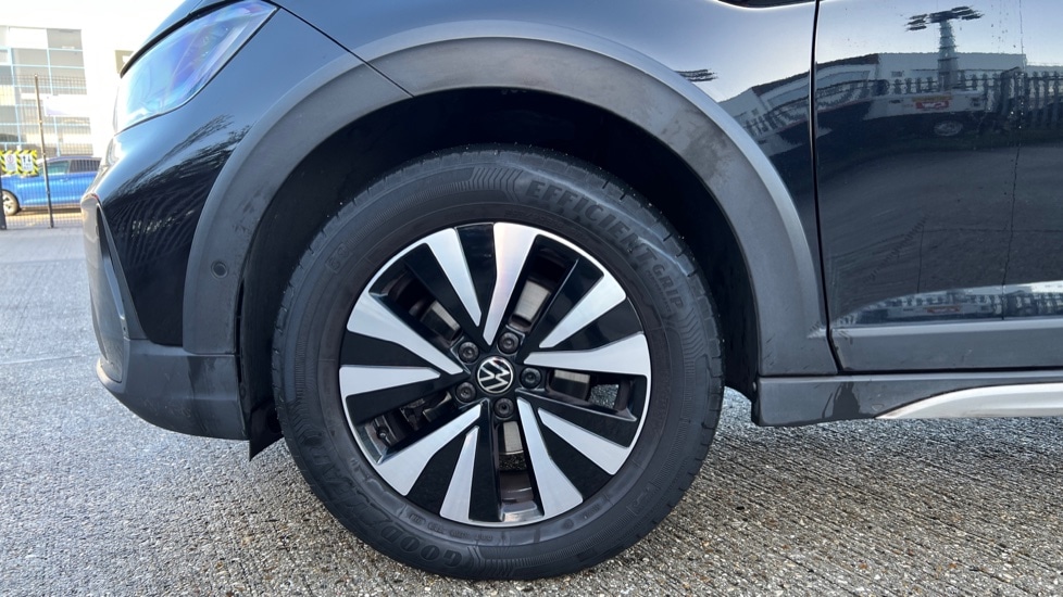 Used Volkswagen Taigo 2022 for sale - 76766316: Photo 18