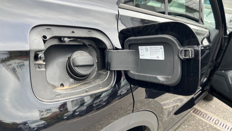 Used Volkswagen T-Roc 2025 for sale - 76870330: Photo 29