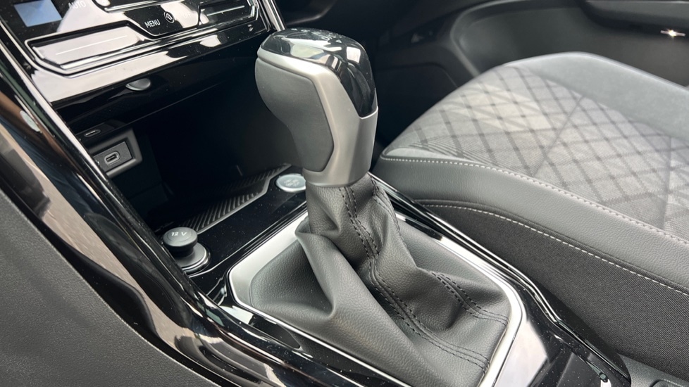 Used Volkswagen T-Roc 2025 for sale - 76870330: Photo 36