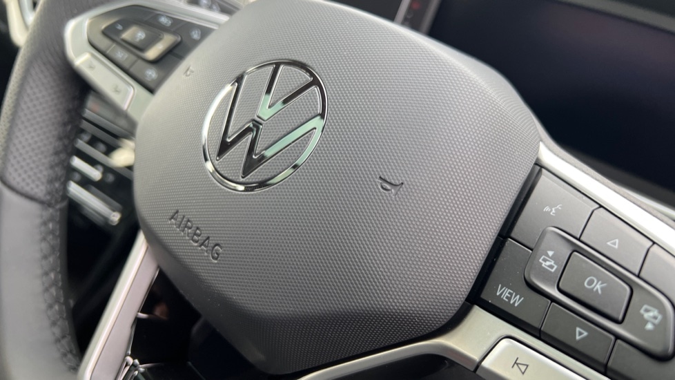 Used Volkswagen T-Roc 2025 for sale - 76870330: Photo 49