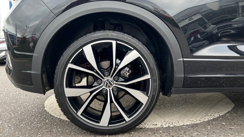 Used Volkswagen T-Roc 2025 for sale - 76870330: Photo 5