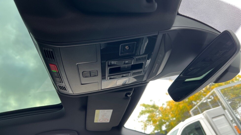 Used Volkswagen T-Roc 2025 for sale - 76870330: Photo 50