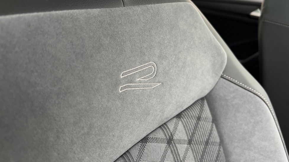 Used Volkswagen T-Roc 2025 for sale - 76870330: Photo 52