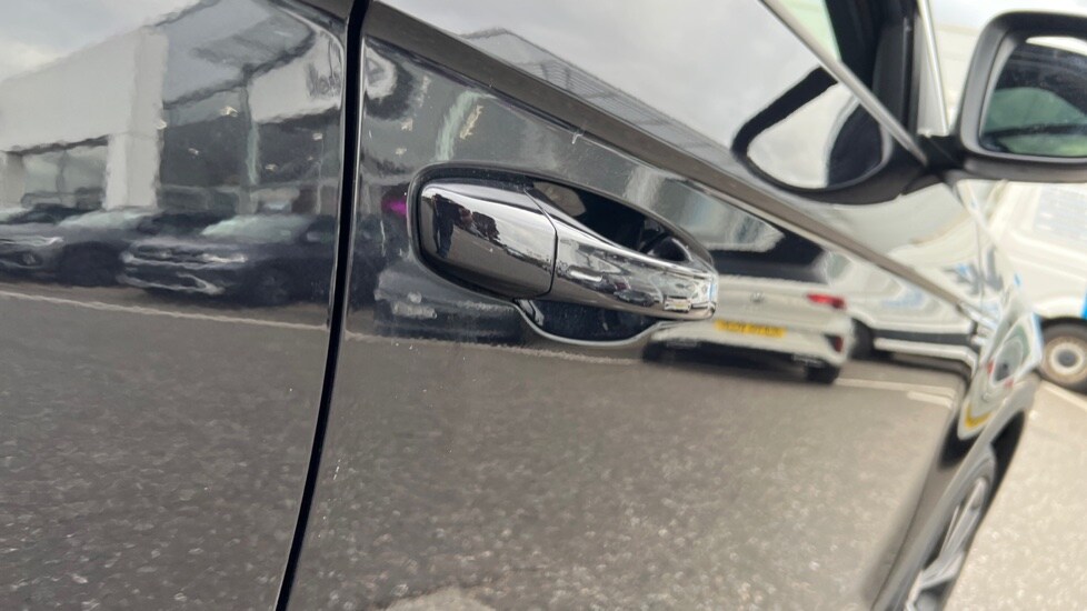 Used Volkswagen T-Roc 2025 for sale - 76870330: Photo 54