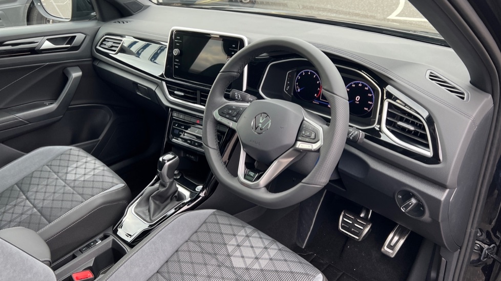 Used Volkswagen T-Roc 2025 for sale - 76870330: Photo 6