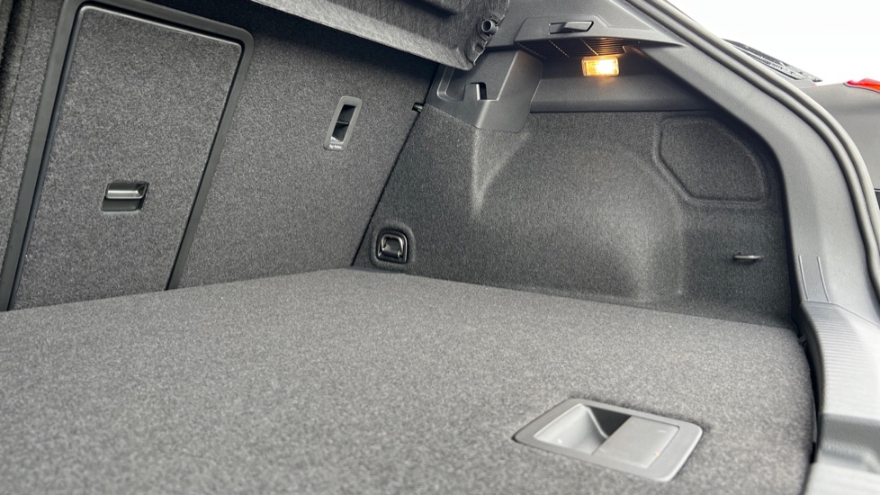 Used Volkswagen T-Roc 2025 for sale - 76870330: Photo 60