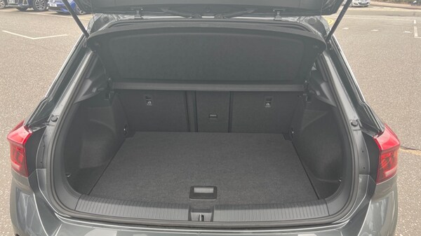Used Volkswagen T-Roc 2025 for sale - 75675238: Photo 16