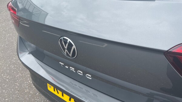 Used Volkswagen T-Roc 2025 for sale - 75675238: Photo 63