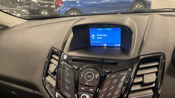 Used Ford Fiesta 2017 for sale - 75484523: Photo 26