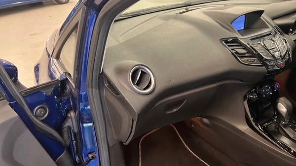 Used Ford Fiesta 2017 for sale - 75484523: Photo 40