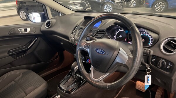 Used Ford Fiesta 2017 for sale - 75484523: Photo 9