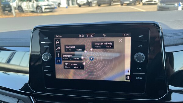 Used Volkswagen T-Roc 2025 for sale - 75484524: Photo 21
