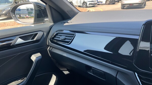Used Volkswagen T-Roc 2025 for sale - 75484524: Photo 24