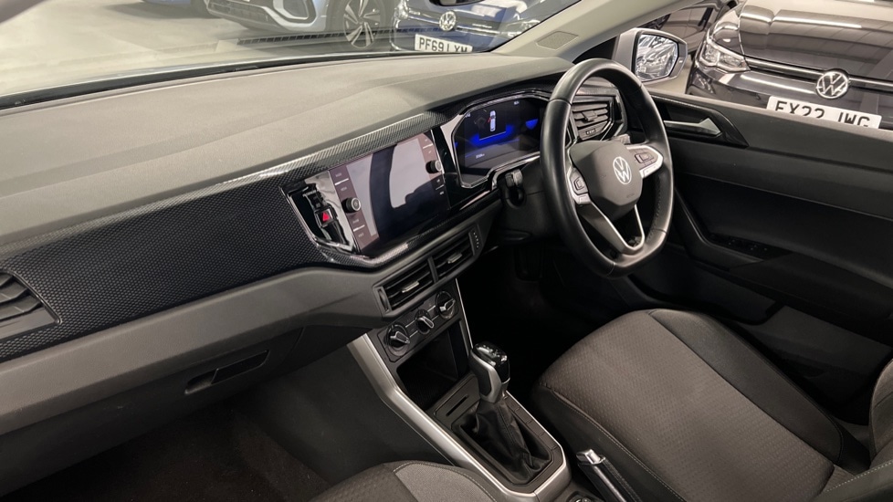 Used Volkswagen Polo 2023 for sale - 76140402: Photo 2