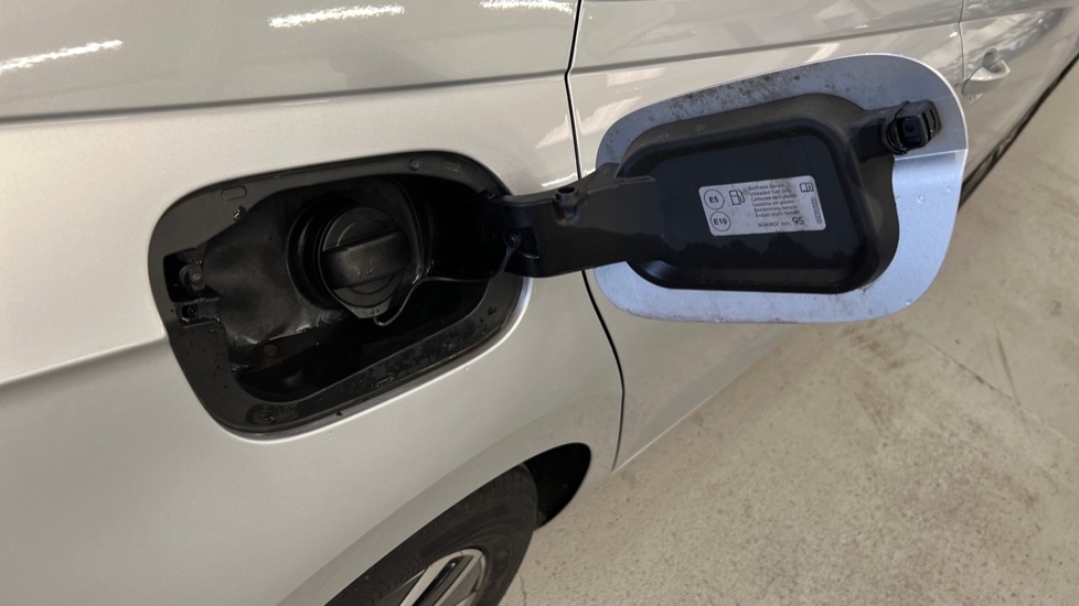 Used Volkswagen Polo 2023 for sale - 76140402: Photo 29