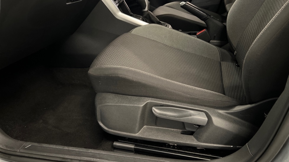 Used Volkswagen Polo 2023 for sale - 76140402: Photo 39