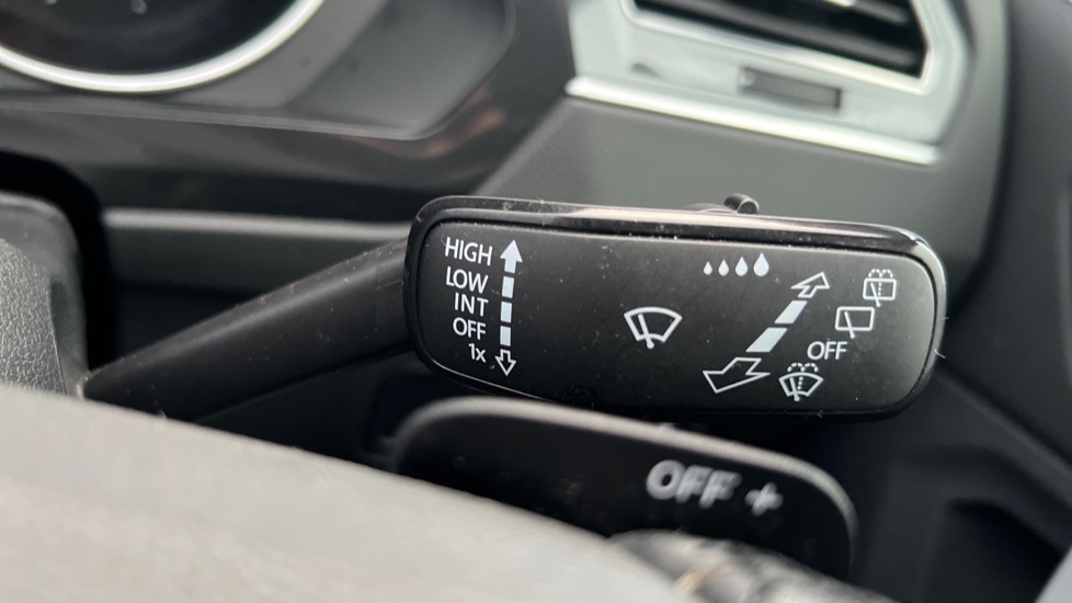 Used Volkswagen Tiguan 2022 for sale - 76870504: Photo 33